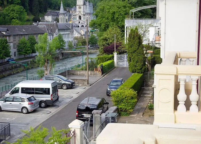 乐奥瑞特住宿加早餐旅馆 住宿加早餐酒店 3*